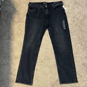GAP Women's Black Straight Leg Jeans